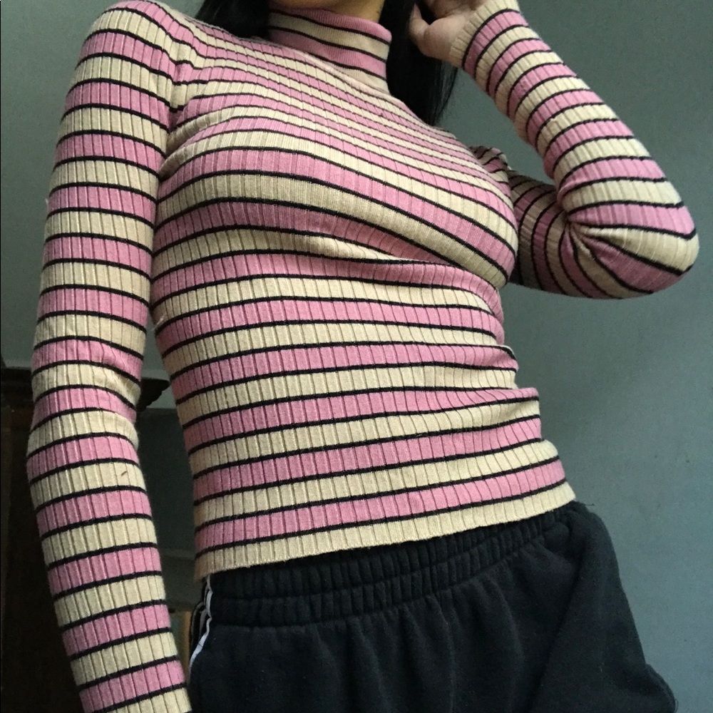 Striped Forever 21 Turtleneck 🤩